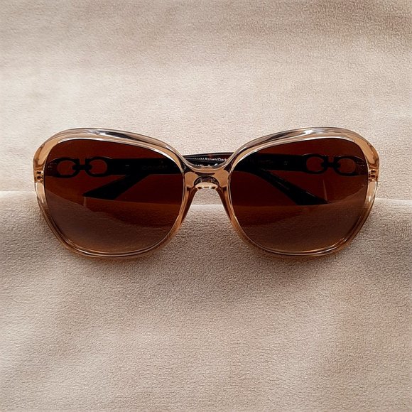 Coach Kissing C Sunglasses/HC8145 L948 - Picture 3 of 8